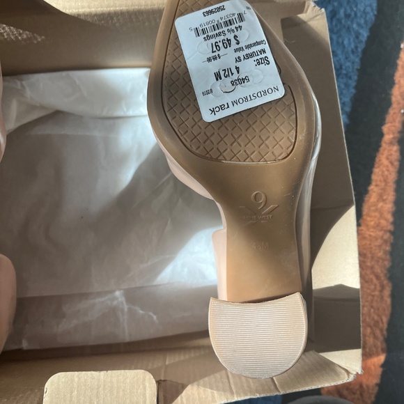 Nine West- Soft pink High Heels - Picture 4 of 4